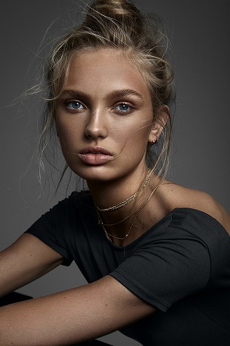 Romee Strijd (ロミー・ストリド)画像