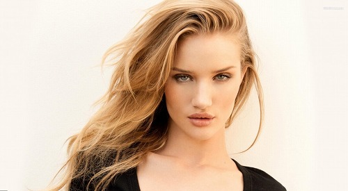 Rosie Huntington-Whiteley (ロージー・ハンティントン=ホワイトリー)画像
