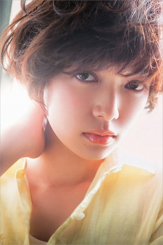 佐藤栞里ショートヘア画像