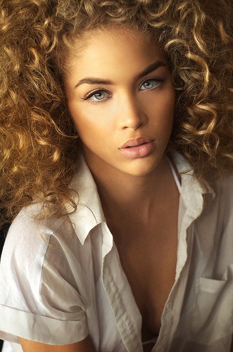 Jasmine Sanders (ジャスミン・サンダース)画像