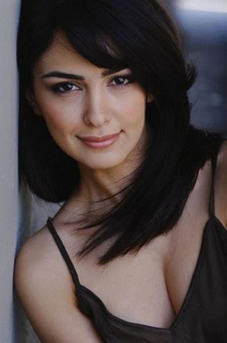 Nazanin Boniadi (ナザニン・ボニアディ)画像