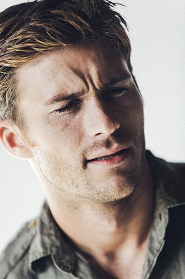 Scott Eastwood (スコット・イーストウッド)画像