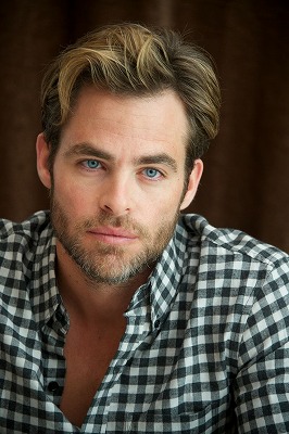 Chris Pine (クリス・パイン)画像