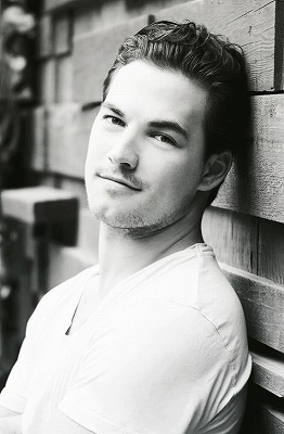 Giacomo Gianniotti (ジャコモ・ジャンニオッティ)画像